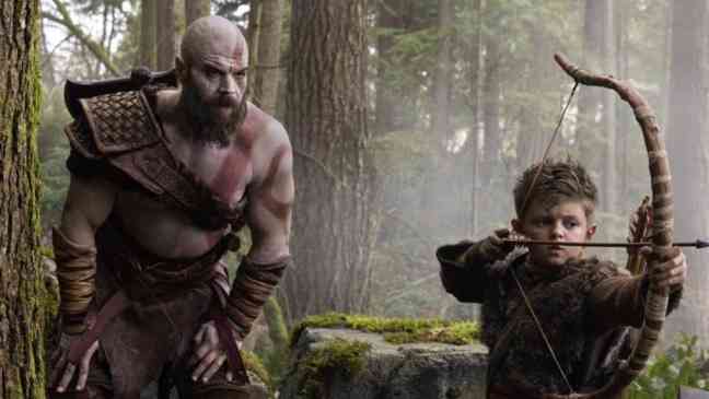 Создатель God of War представил первый взгляд на Кратоса в сериале с живыми актерами.