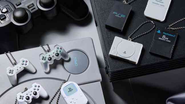 Новый патент Sony раскрывает возможности поворотного и сжимаемого контроллера PlayStation.